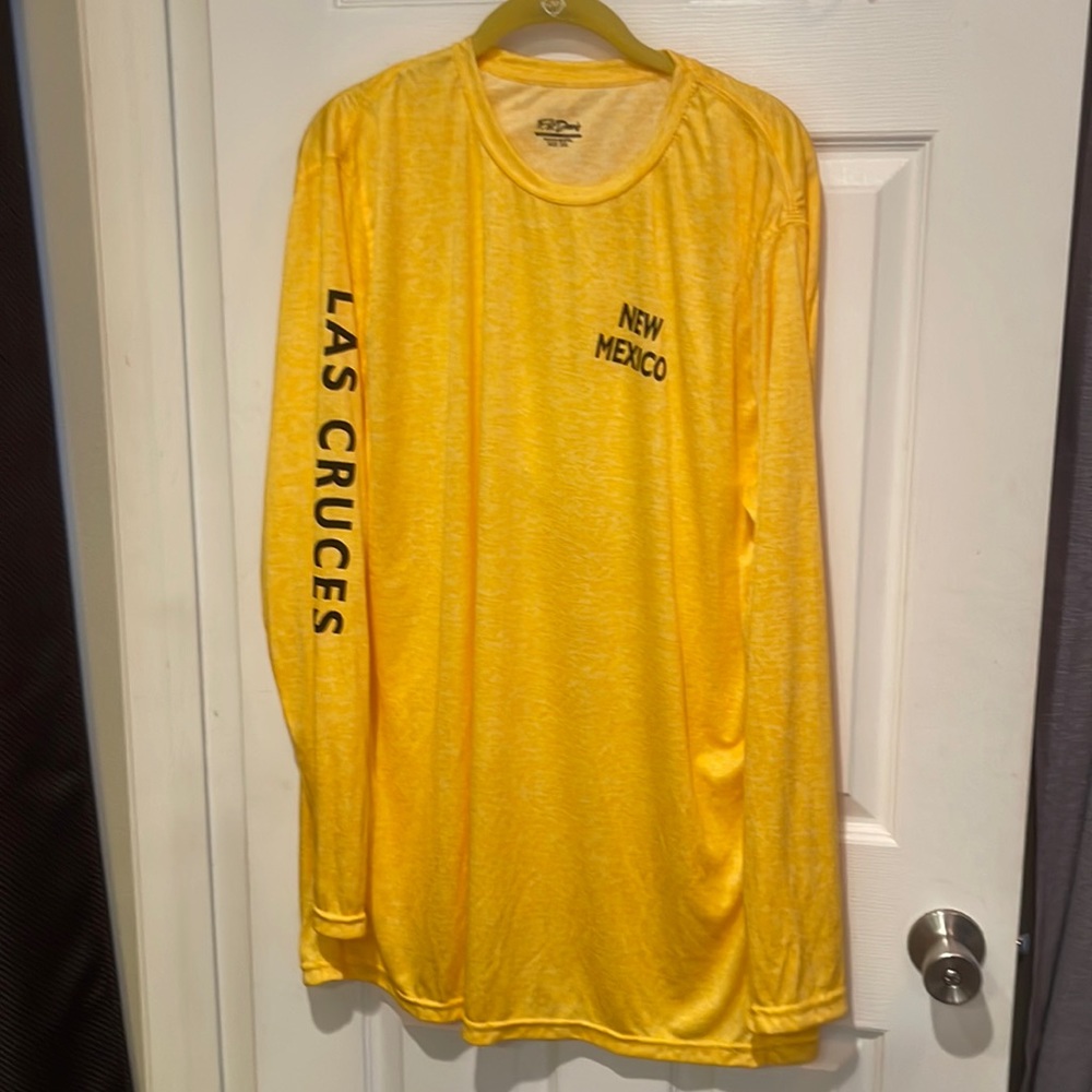 NEW 3X Long Sleeve athletic shirt